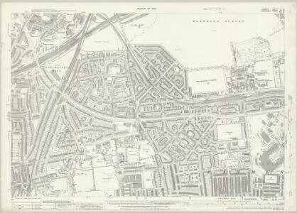 London (1915- Numbered sheets) IV.10 (includes: Acton; Hammersmith) - 25 Inch Map